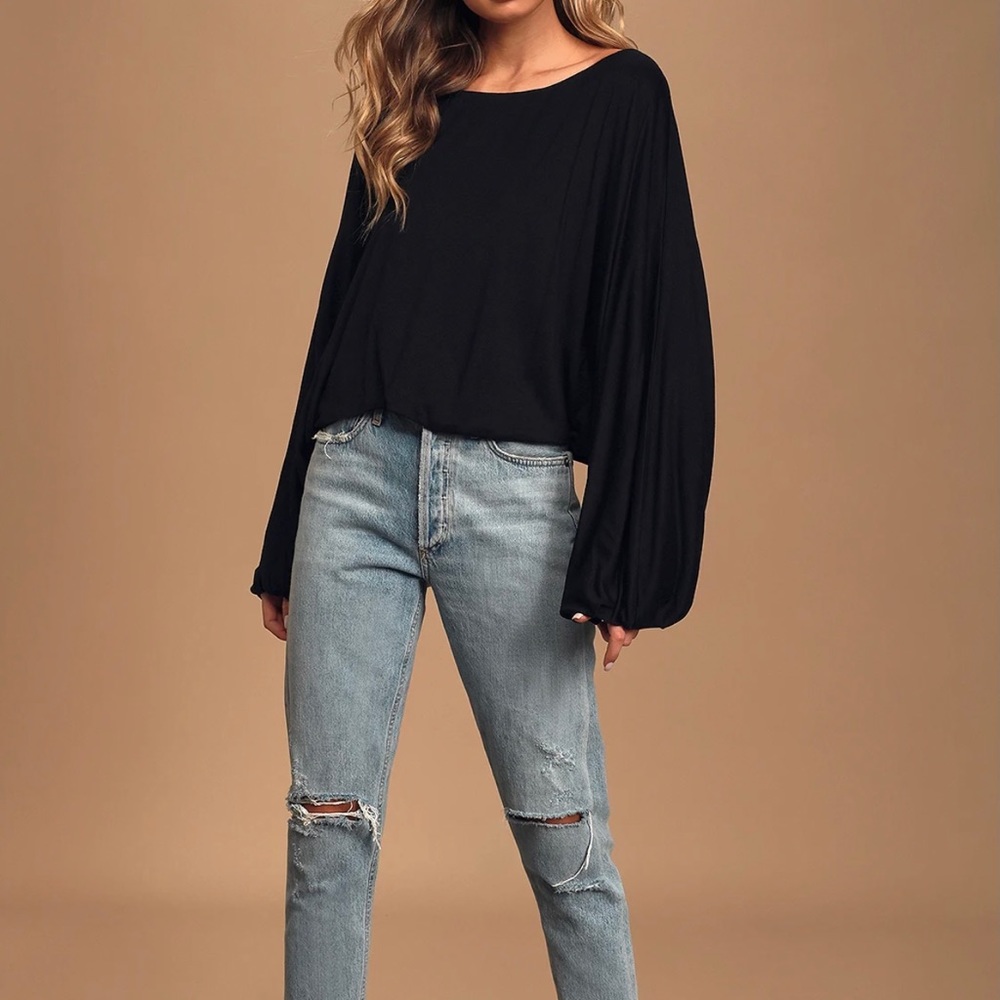 NWT Lulus Black Batwing Sleeve Top